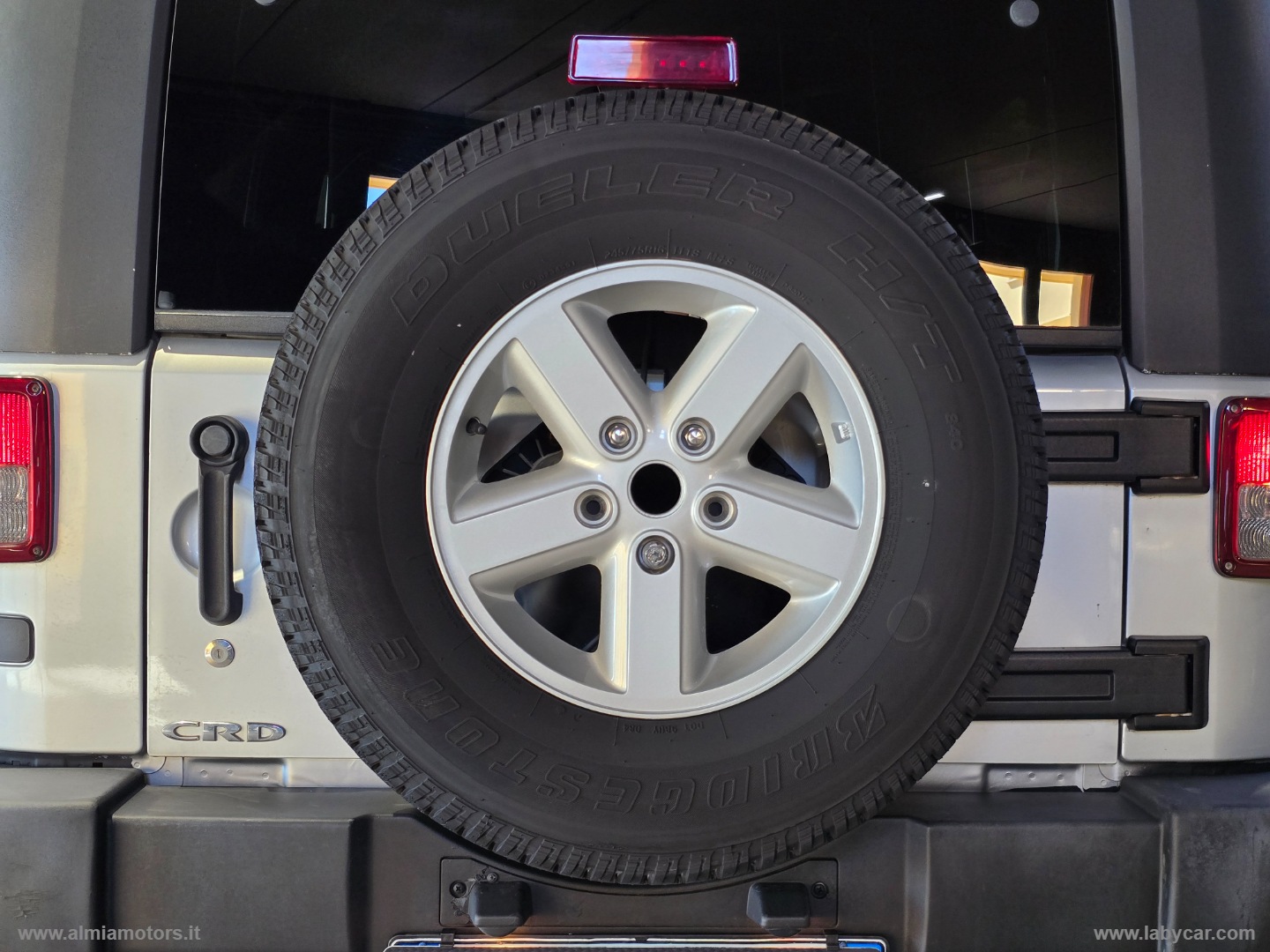 Wrangler Unlimited 2.8 CRD Sport Auto - immagine 9
