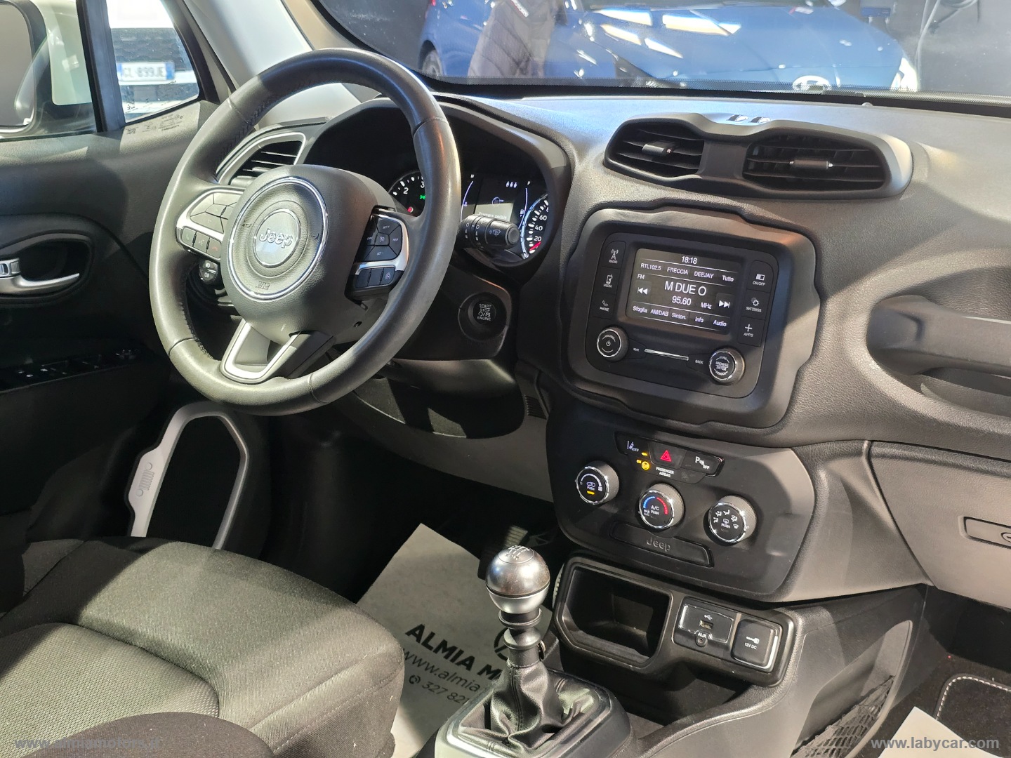 Renegade 1.6 Mjt 120CV Longitude - immagine 9