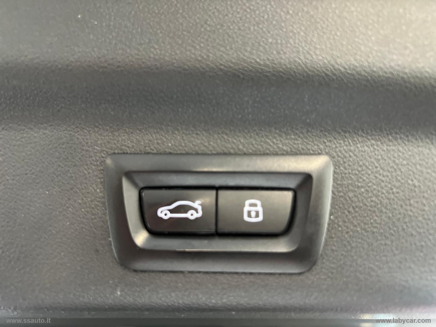 X1 sDrive 18d xLine - immagine 9