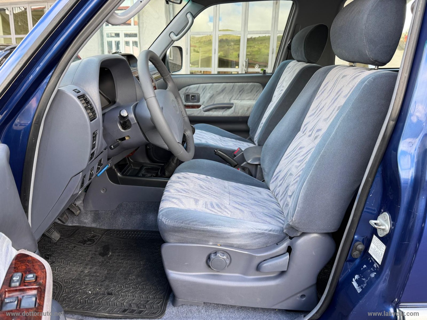 Land Cruiser 3.0 TD 3p. KZJ90 GX - immagine 9
