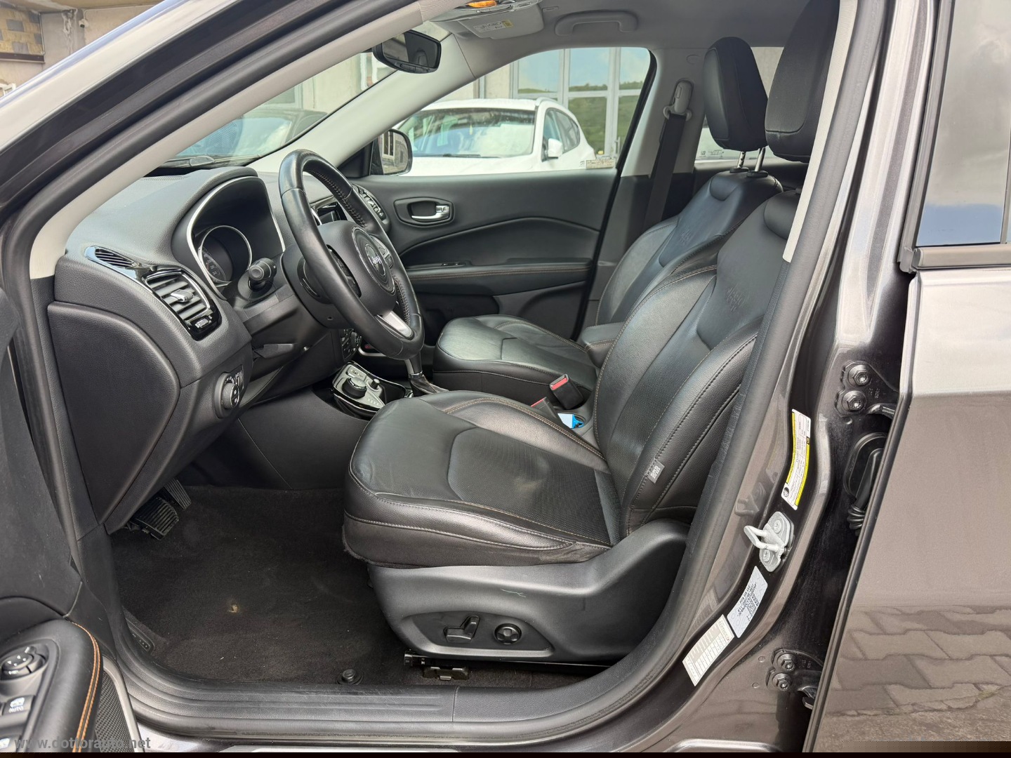 Compass 2.0 Mjt II aut. 4WD Limited - immagine 9