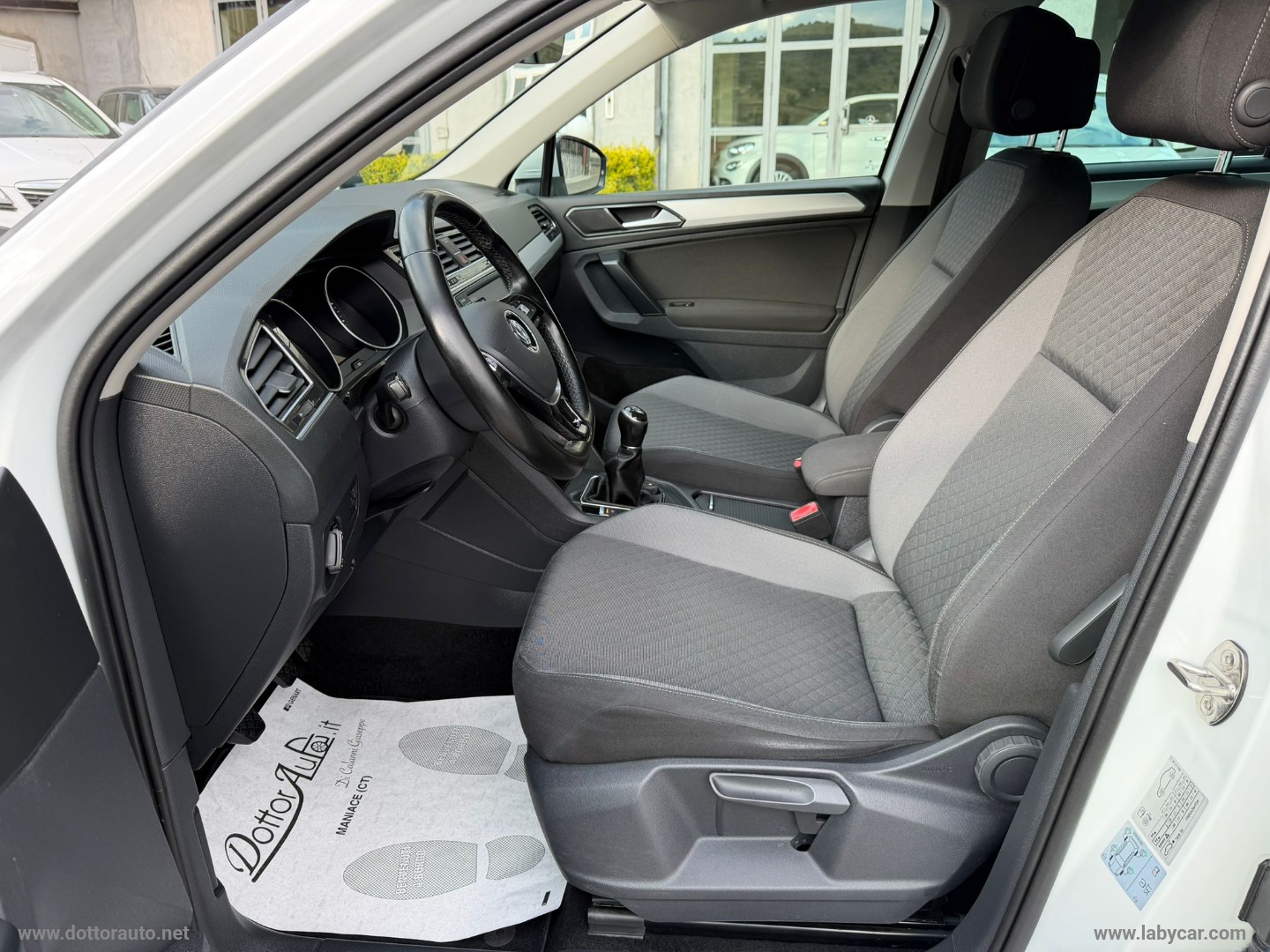 Tiguan 1.6 TDI Business BMT - immagine 9