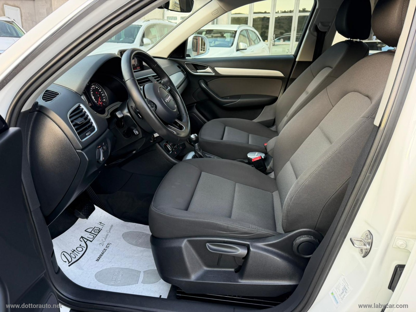 Q3 2.0 TDI 120CV S TRONIC - immagine 9