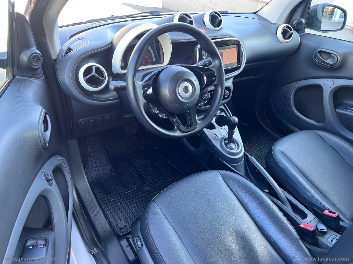 fortwo 70 1.0 Passion - immagine 9
