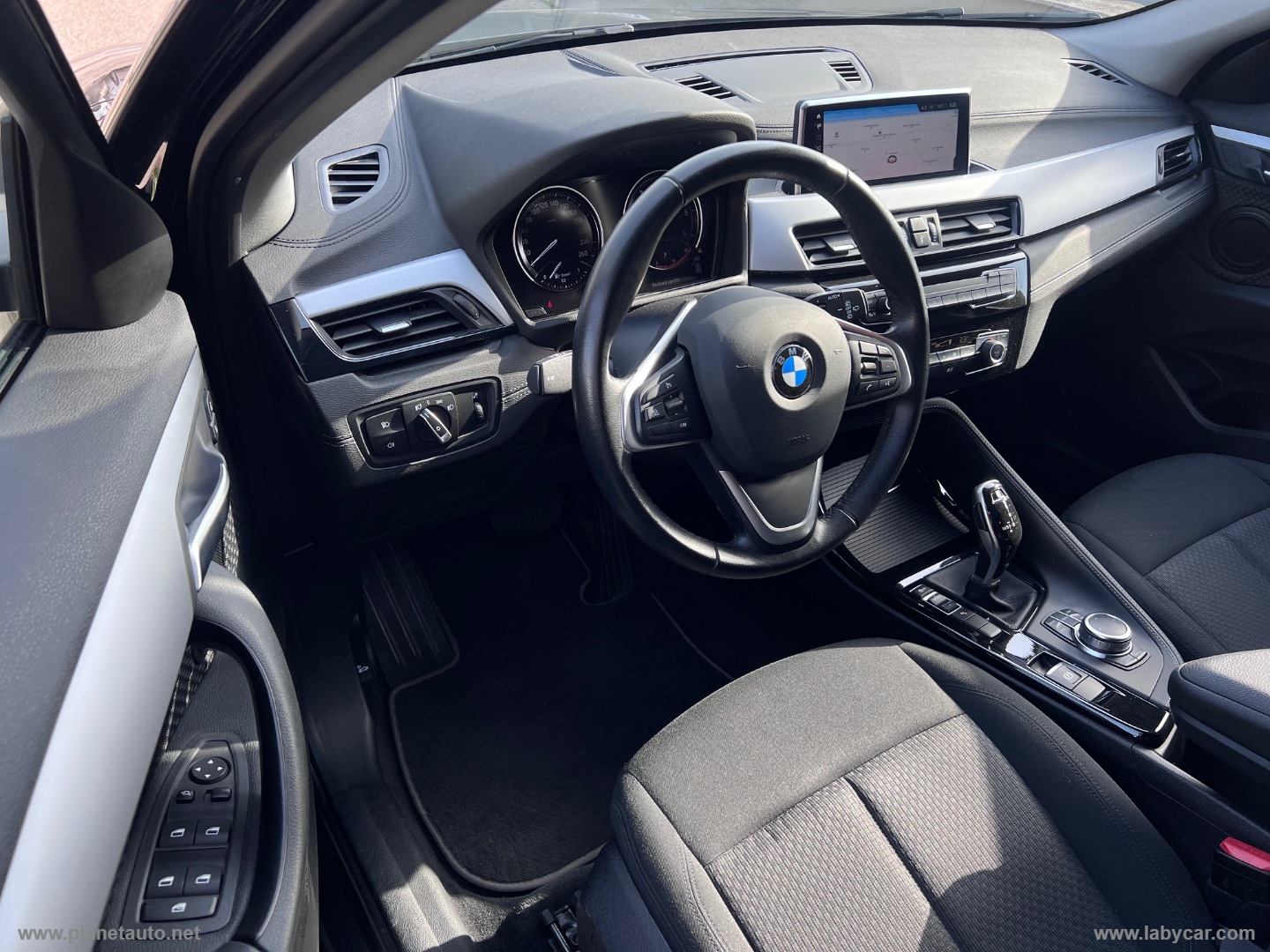 X2 xDrive18d Advantage - immagine 9