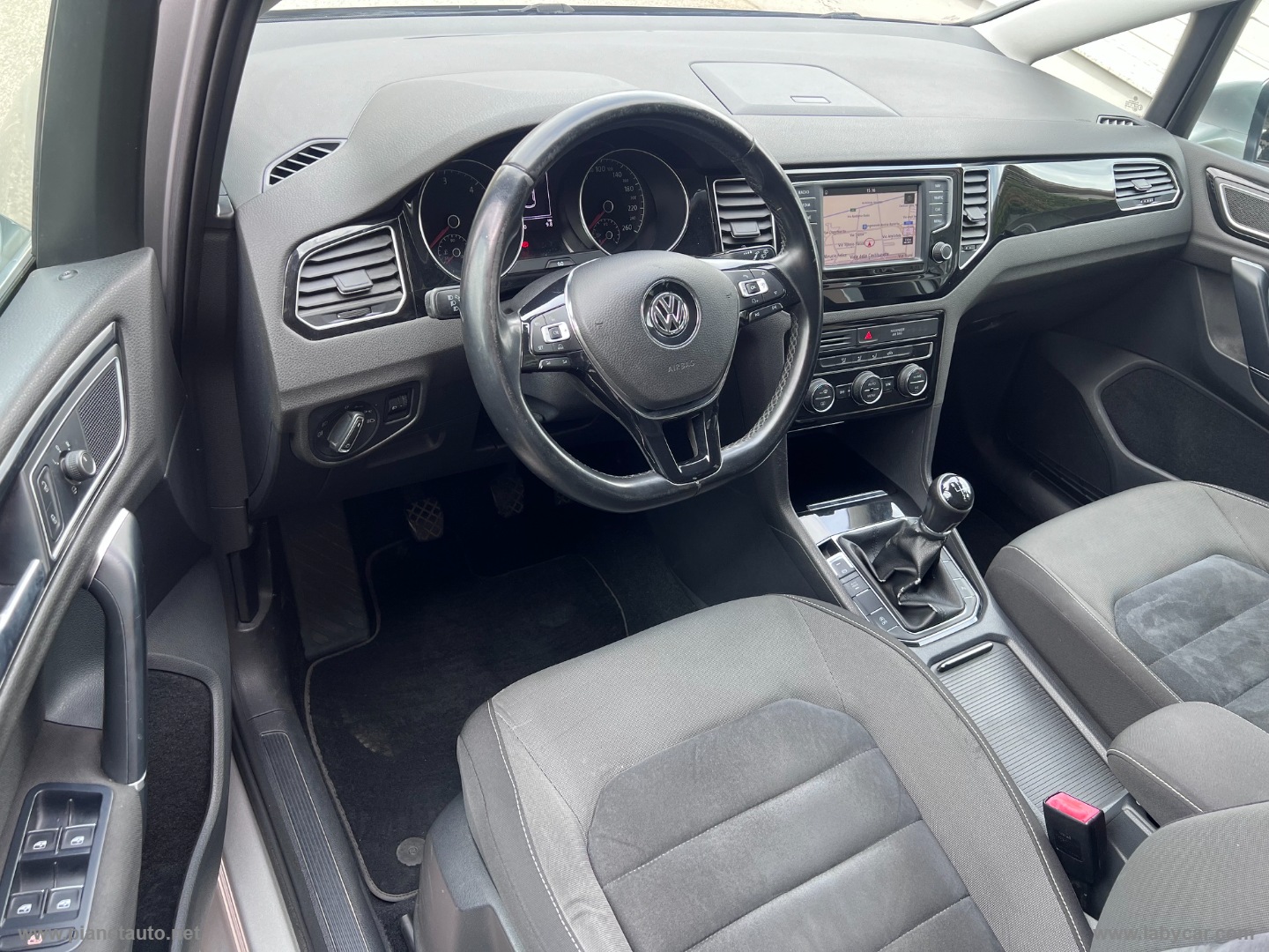Golf Sportsvan 1.6 TDI 115CV Highl. BMT - immagine 9