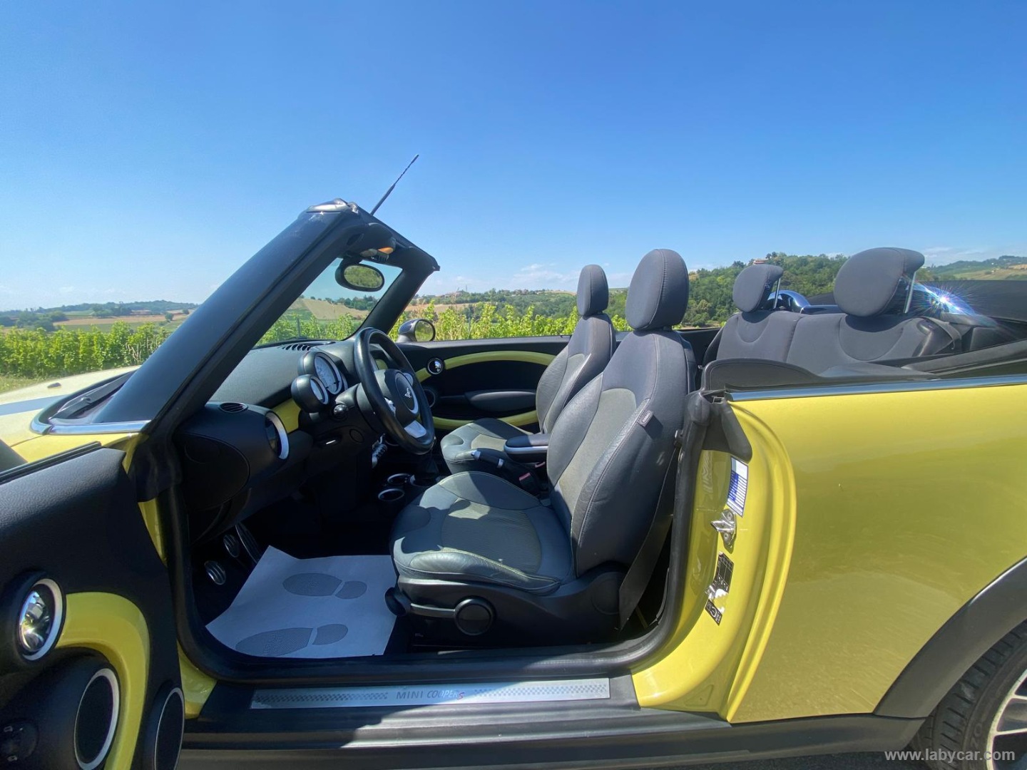 Mini Cooper S Cabrio - immagine 9