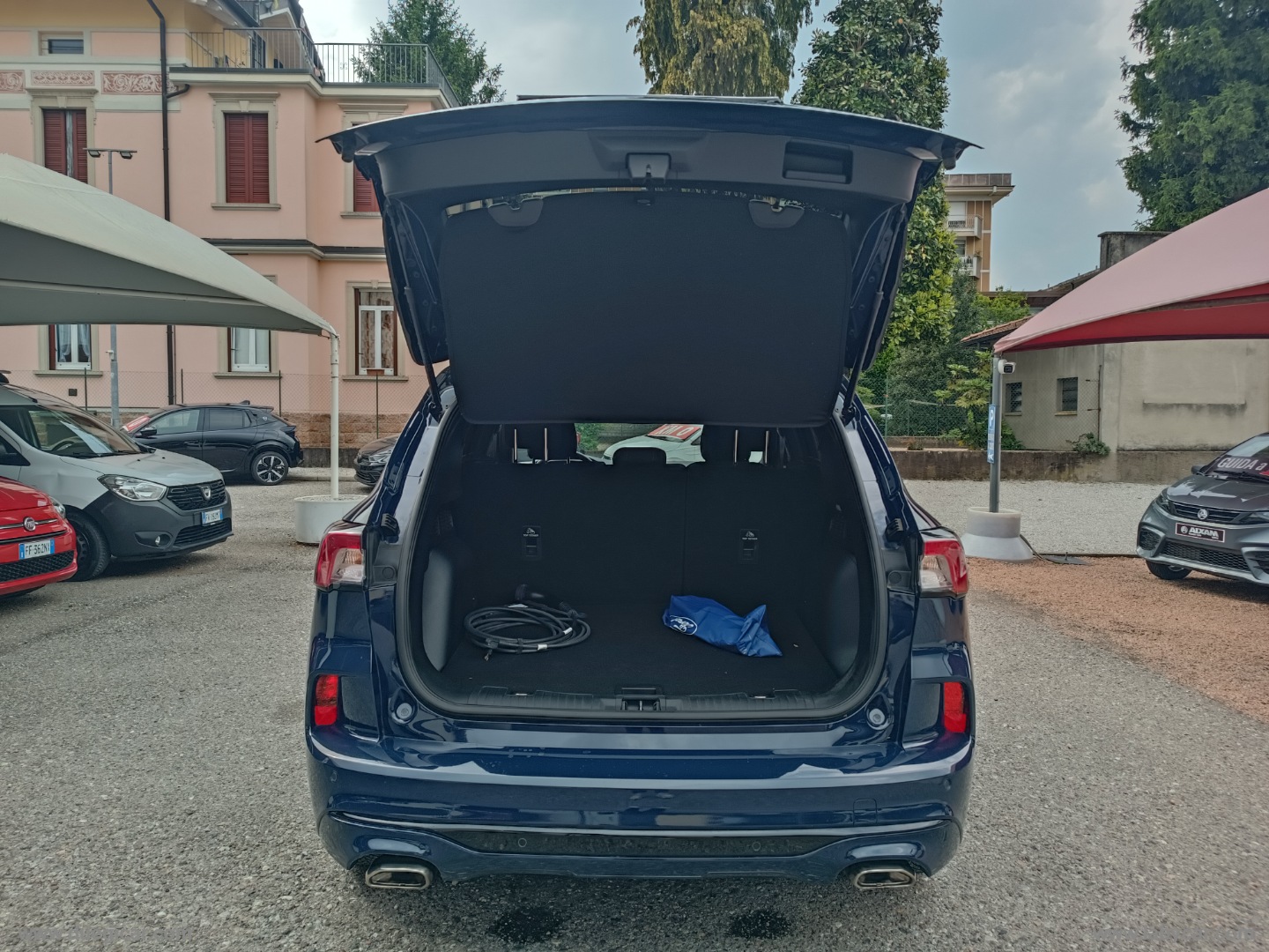 Kuga 2.5 Plug In Hyb. 225CV CVT 2WD ST-L - immagine 9