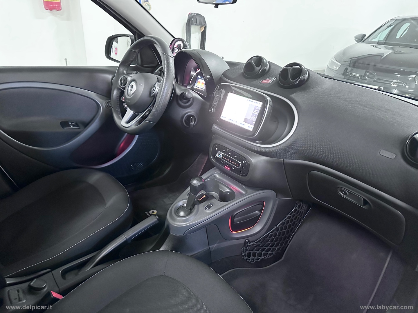 forfour 90 0.9 Turbo twinamic Passion CABRIO - immagine 9