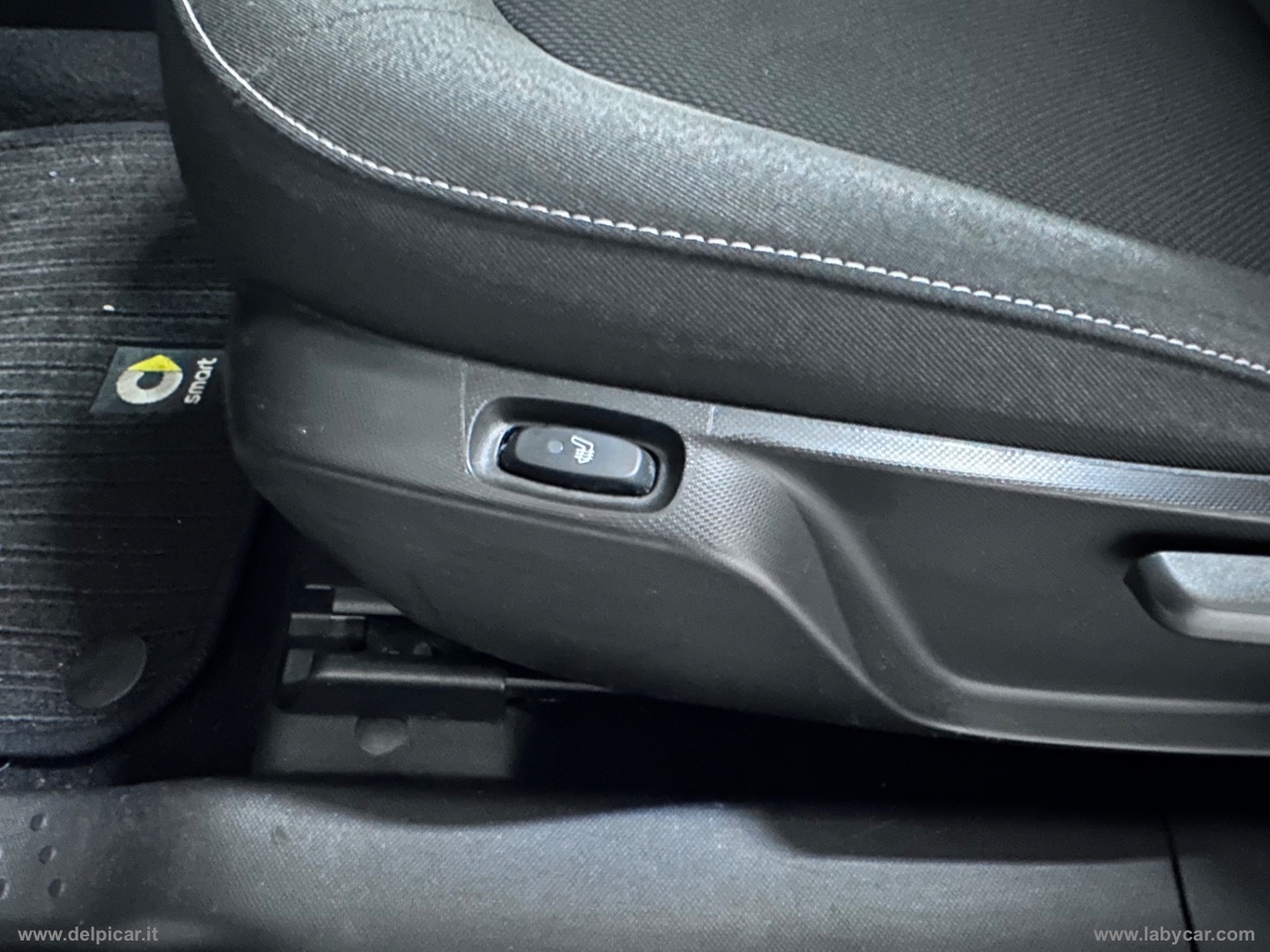 fortwo 90 0.9 T twinamic cabrio Passion - immagine 9