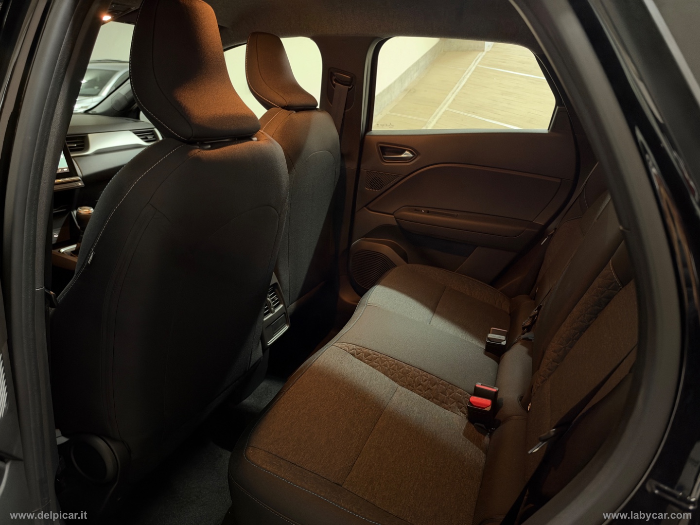 Captur Eco-G 120 CV Evolution - immagine 9