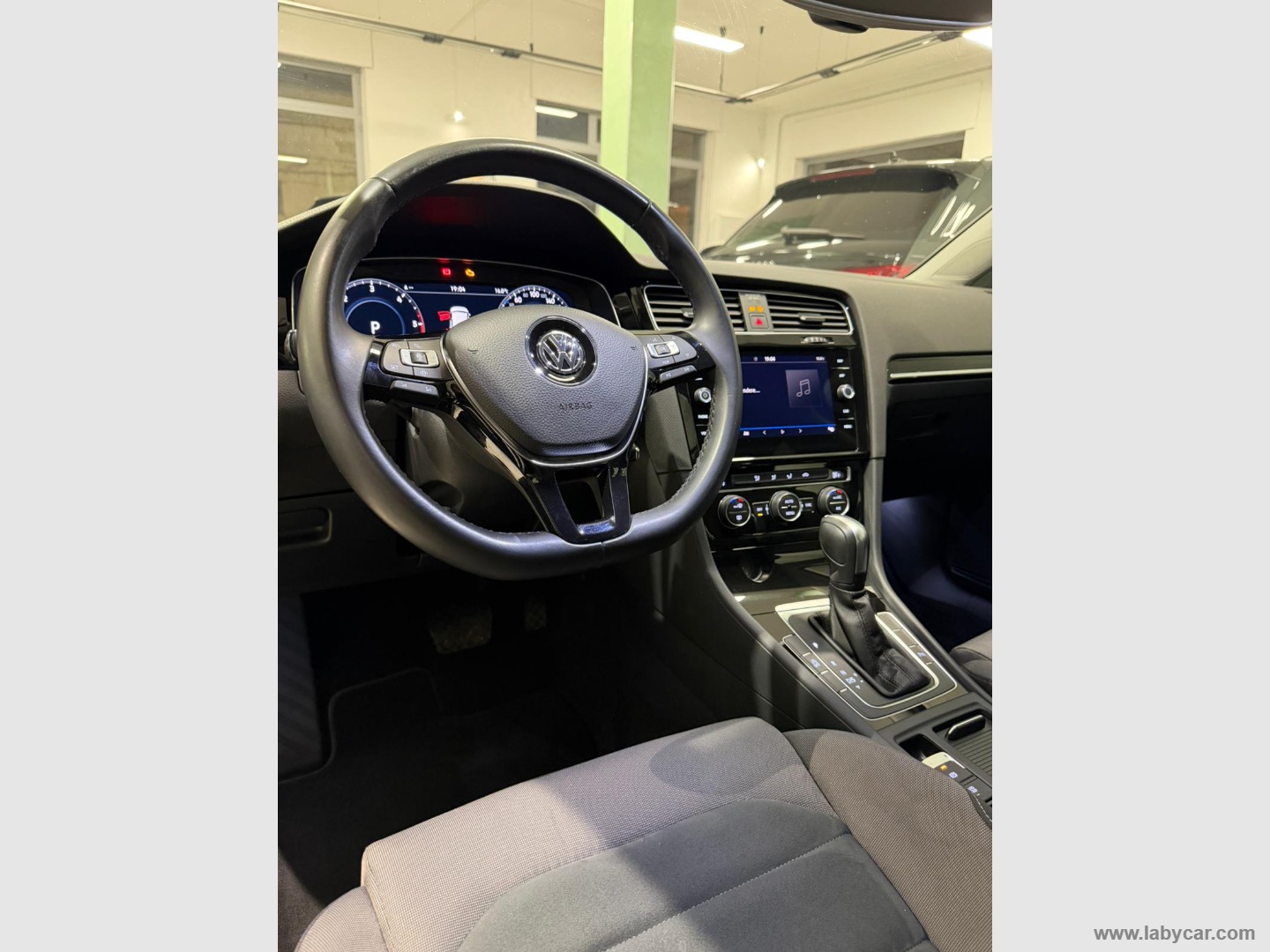 Golf 2.0 TDI 5p. Executive BMT - immagine 9