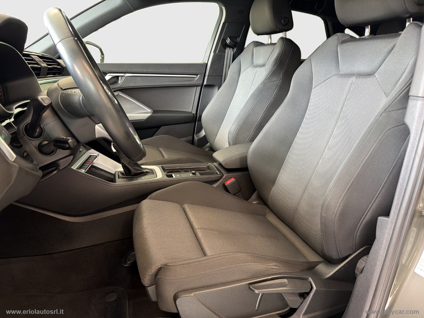 Q3 SPB 35 TDI quattro S tr. S line ed. - immagine 9