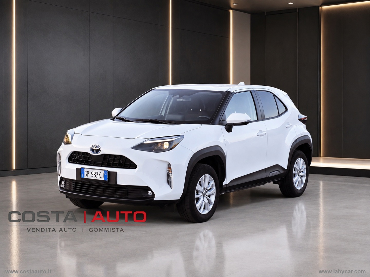 Yaris Cross 1.5 Hybrid 5p. E-CVT Act.Eco - immagine 9