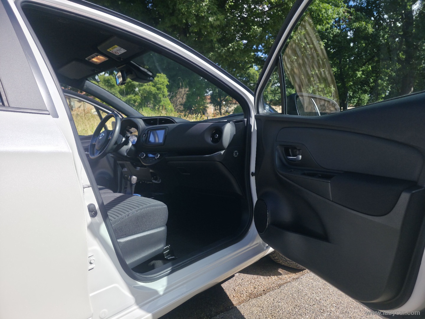 Yaris 1.5 Hybrid 5p. Y20 Bitone GARANZIA CASA MADRE - immagine 9