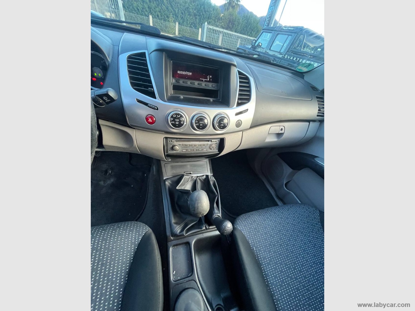 L200 2.5 DI-D/136CV Club Cab Intense - immagine 9