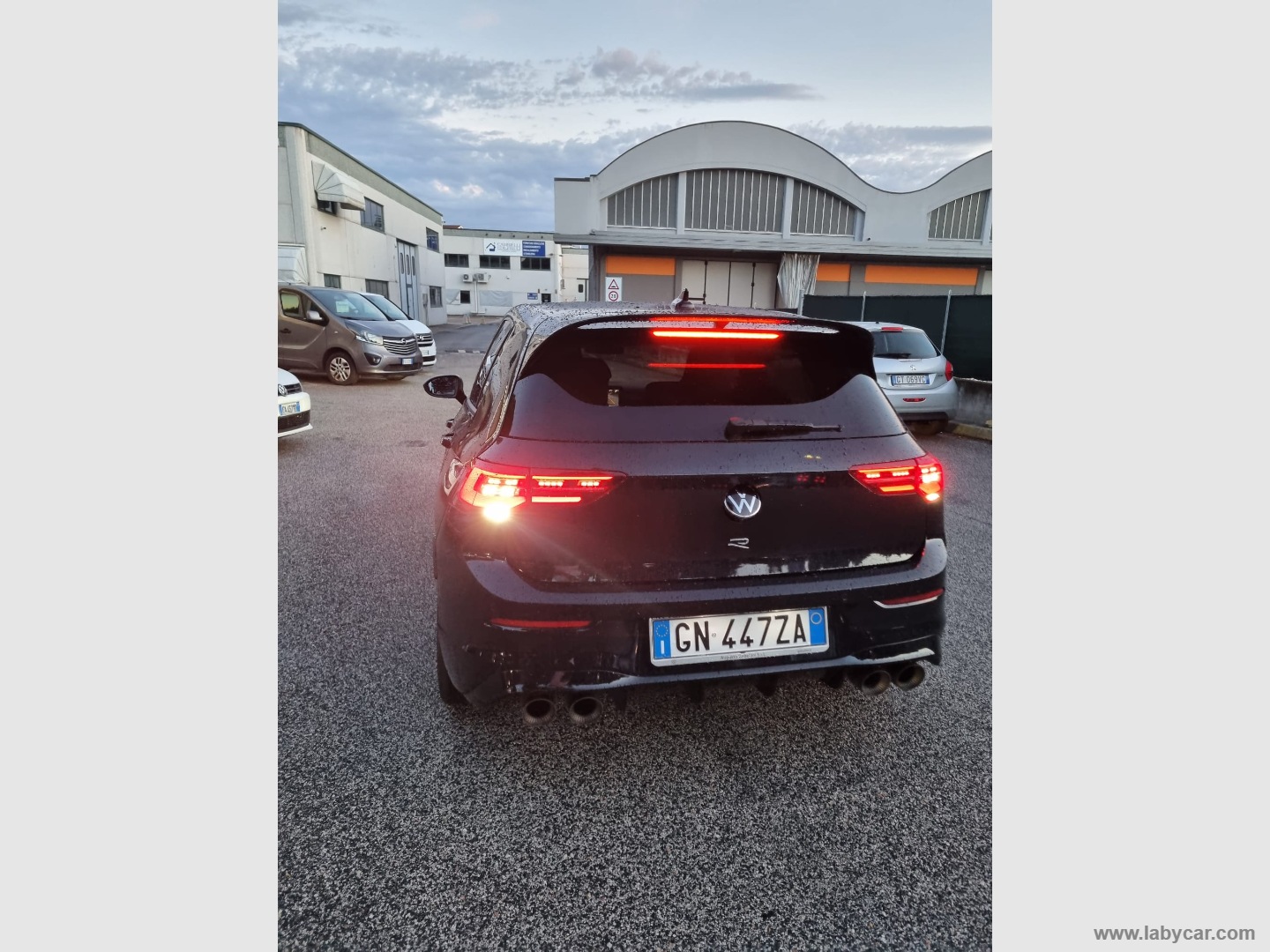 Golf 2.0 TSI R DSG 4Motion 20 years - immagine 9