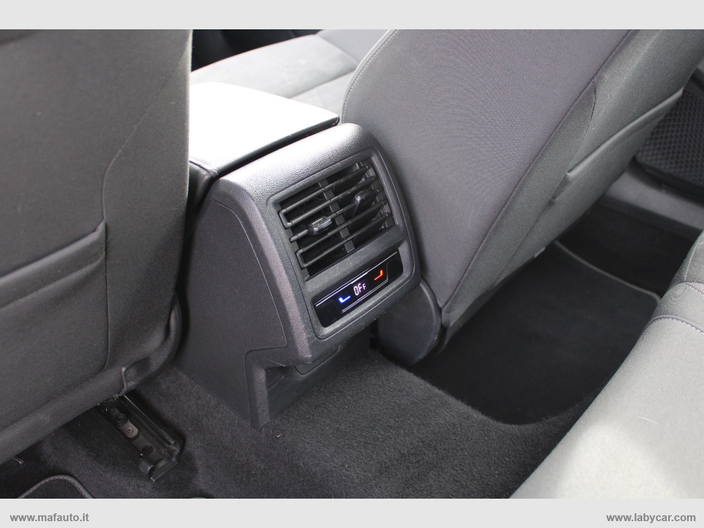 Golf Variant 2.0 TDI SCR DSG Style - immagine 10