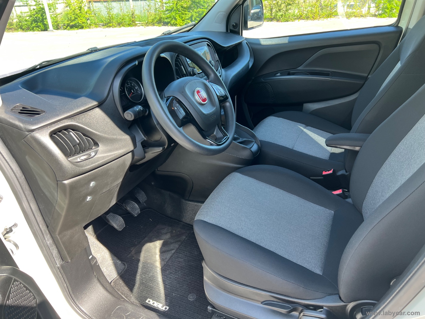 Doblò 1.6MJT105 PL-TA Cargo Maxi XL Lam. - immagine 10