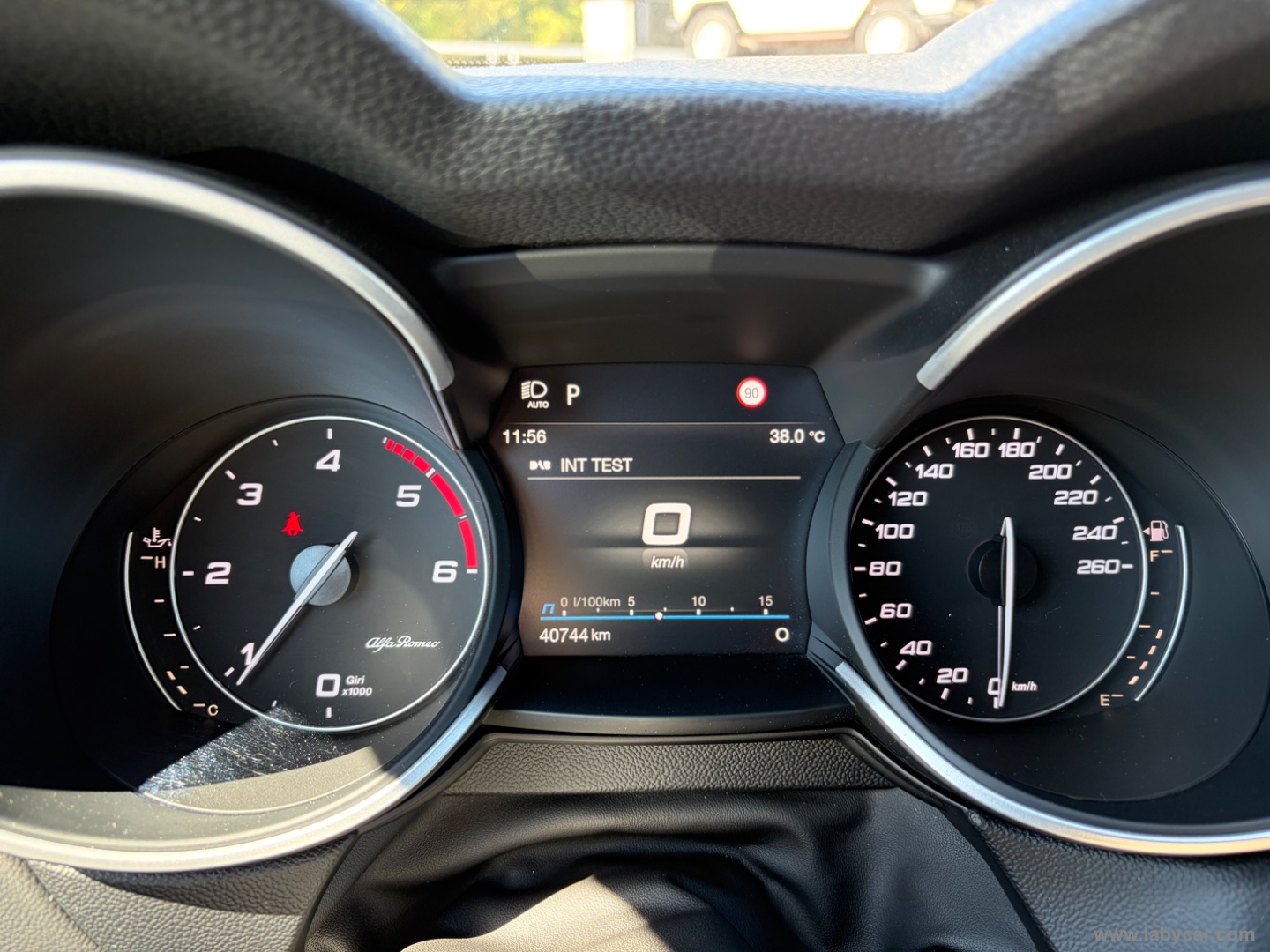 Stelvio 2.2 T.diesel 210CV AT8 Q4 Veloce - immagine 10
