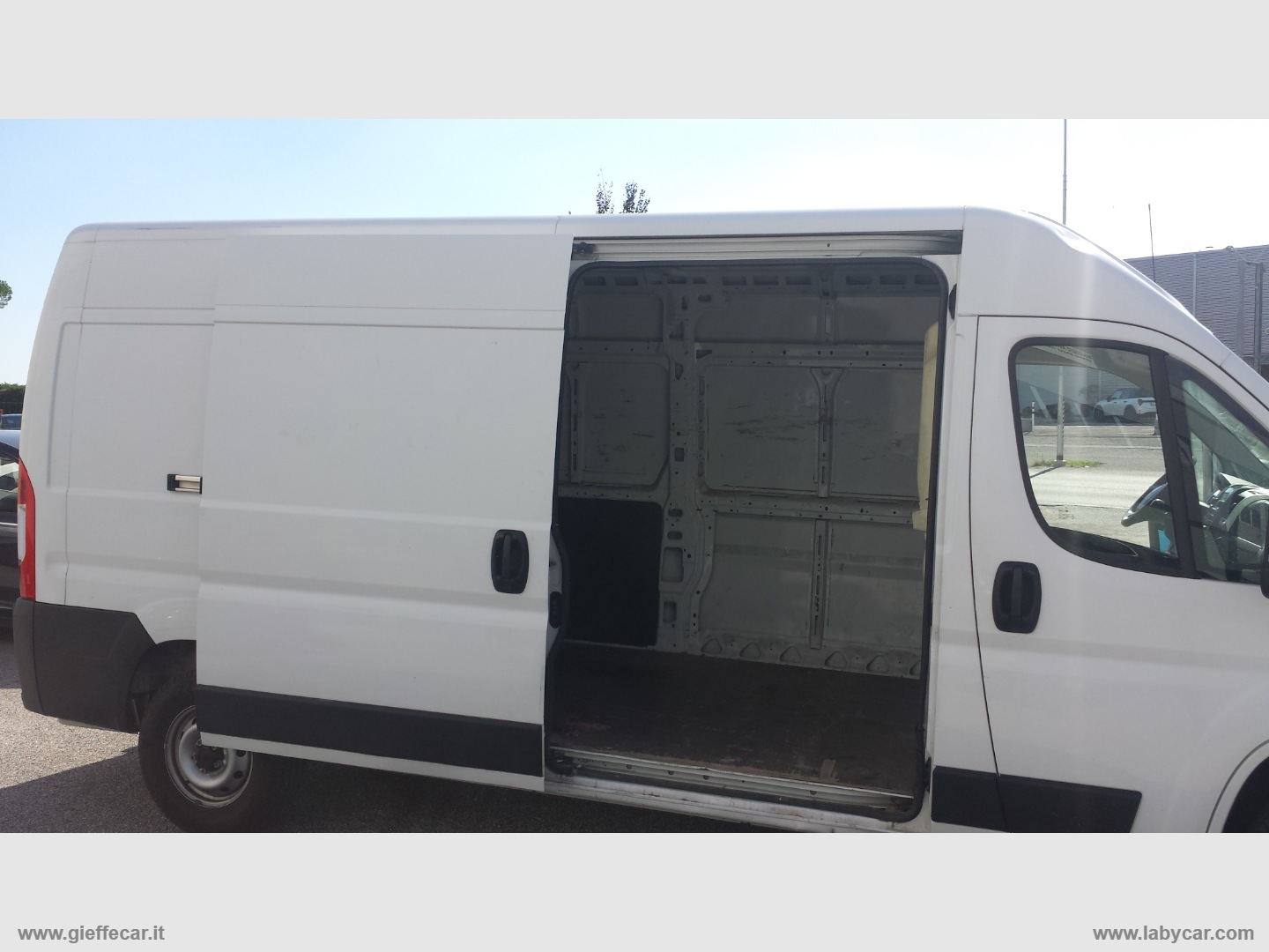 Ducato 35 2.3 MJT 140CV Furgone LAMIERATO - immagine 10