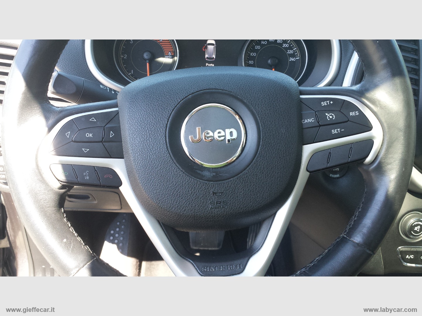 Cherokee 2.2 M-JET II 4WD Limited - immagine 10