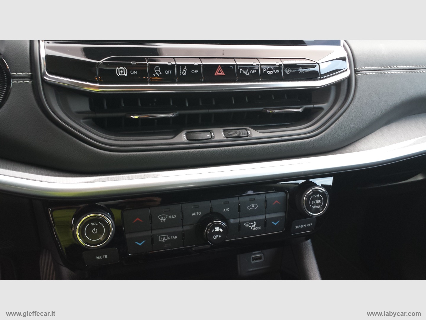 Compass 1.3 T4 240CV PHEV AT6 4xe S - immagine 10