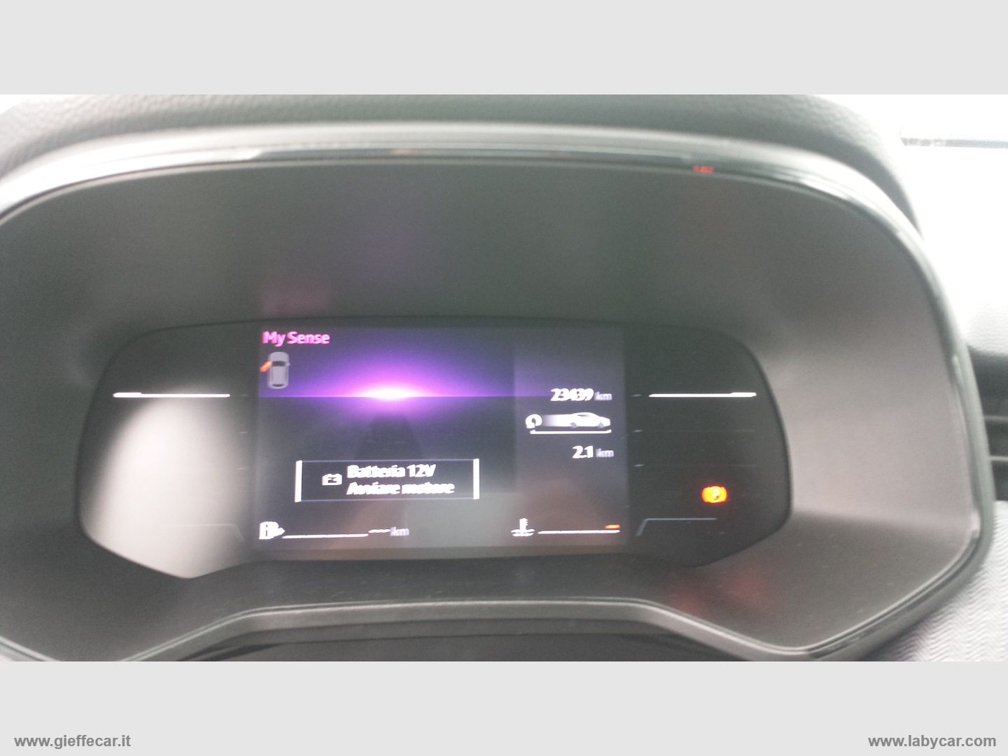 Clio TCe 90 CV 5p. TECHNO - immagine 10