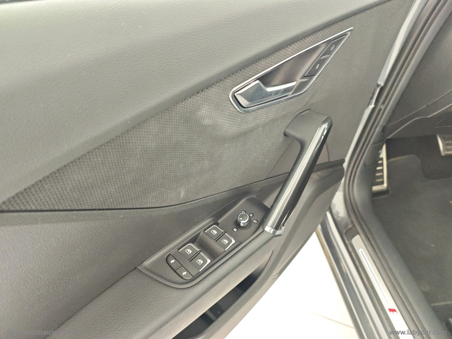 Q2 35 TDI quattro S tr. S line Edition - immagine 10