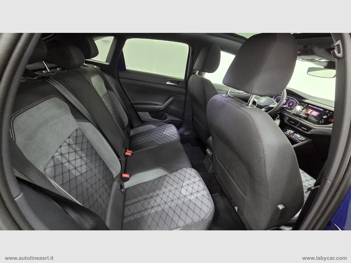 Taigo 1.0 TSI 115 CV R-Line - immagine 10