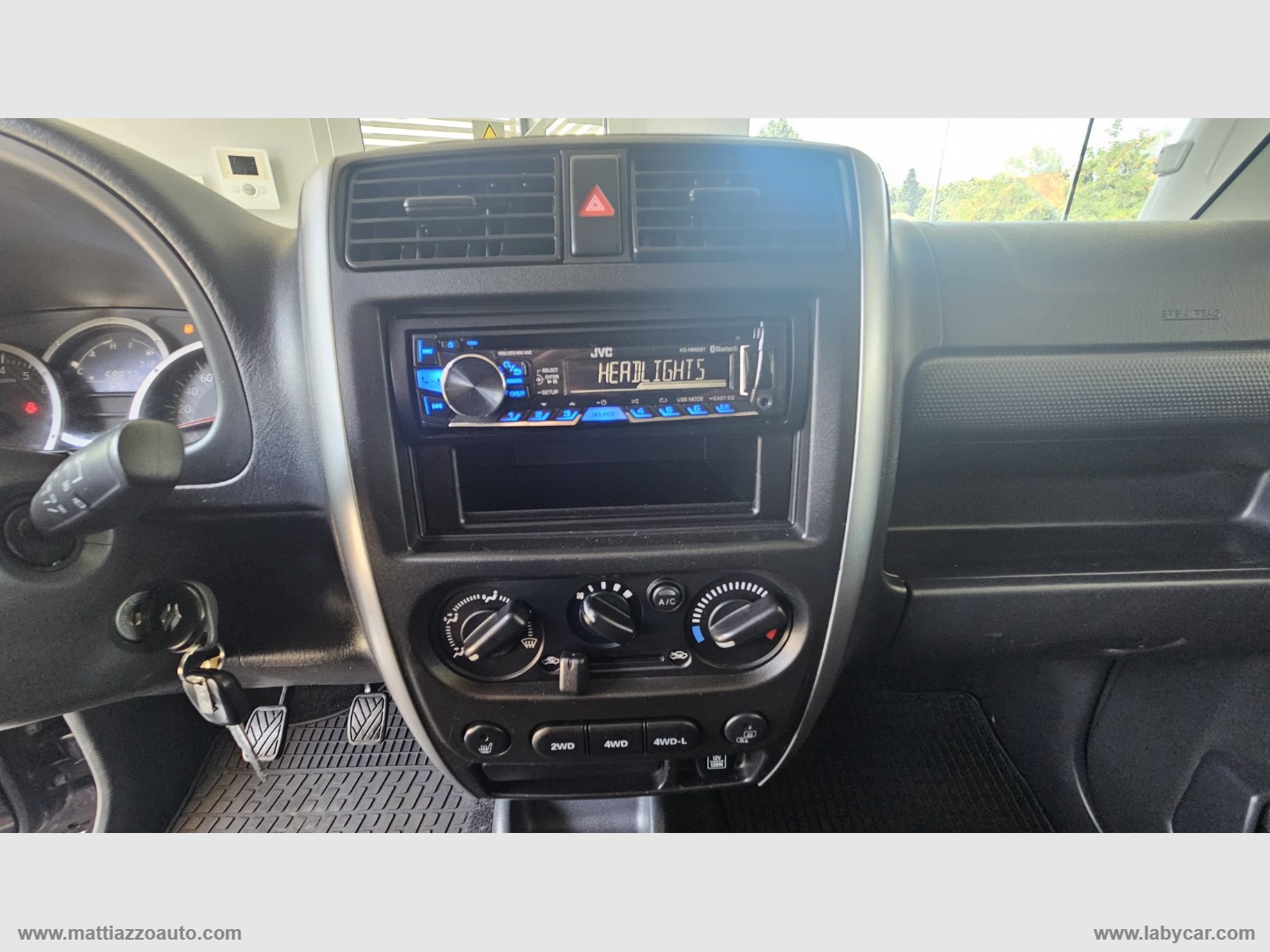 Jimny 1.3 4WD Evolution - immagine 10