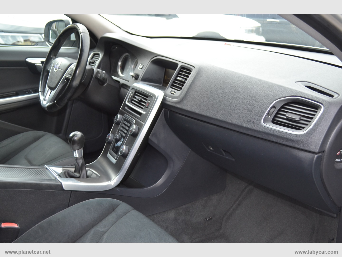 S60 D3 Momentum - immagine 10