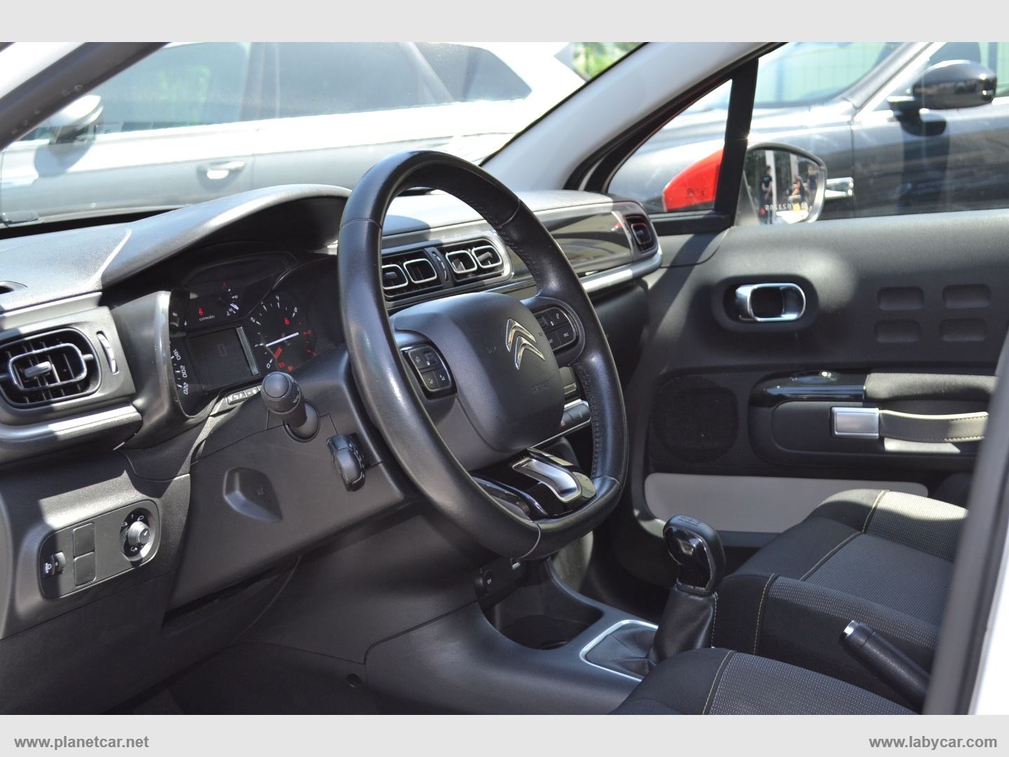 C3 BlueHDi 100 S&S Shine - immagine 10