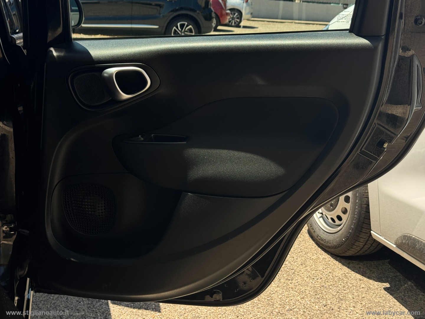 500L 1.3 MJT 95 CV Pop Star - immagine 10