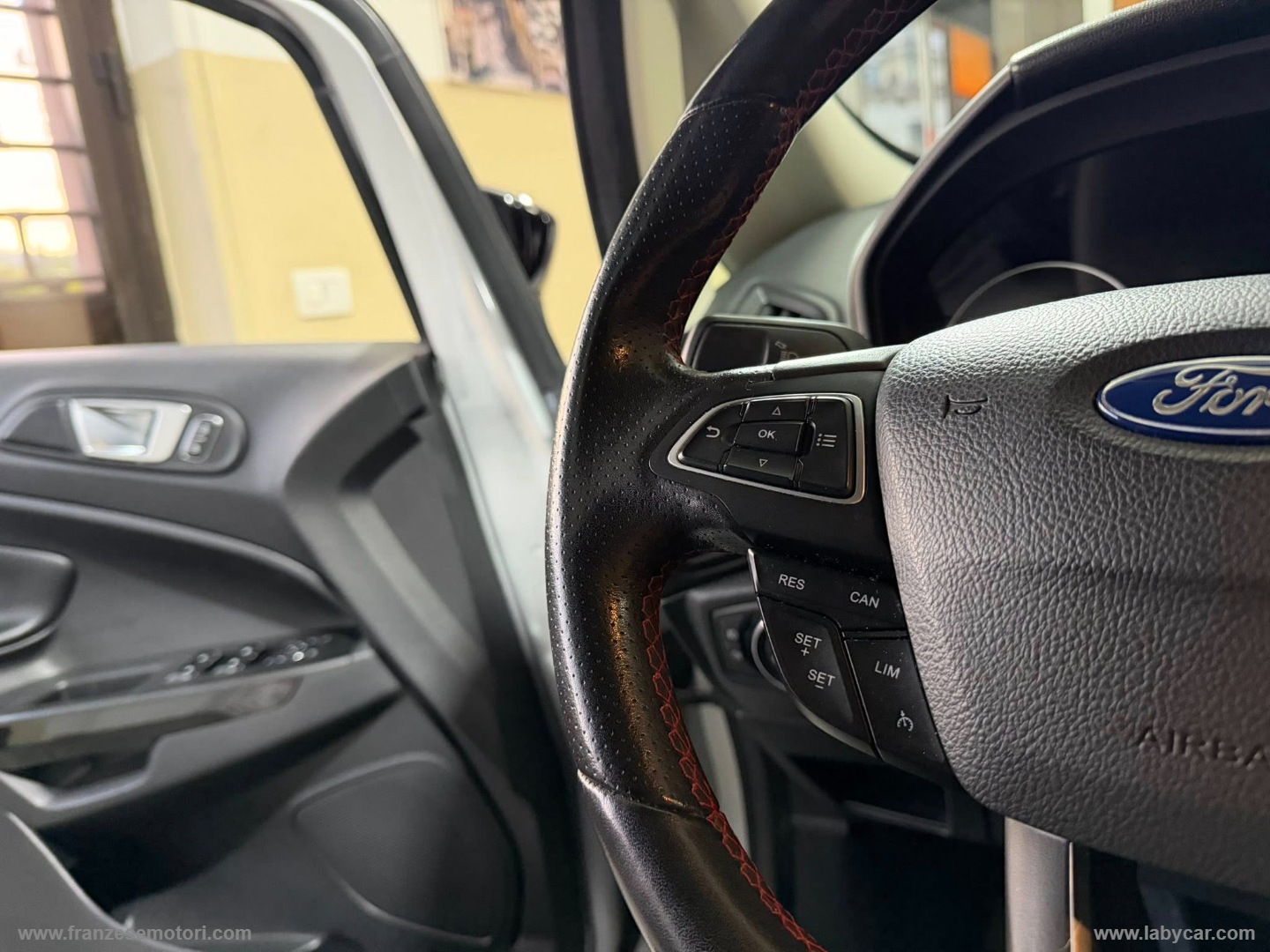 EcoSport 1.5 TDCi 100 CV S&S ST-Line ACCESSORIATA- KM CERTIFICATI- OTTIME CONDIZIONI - immagine 10