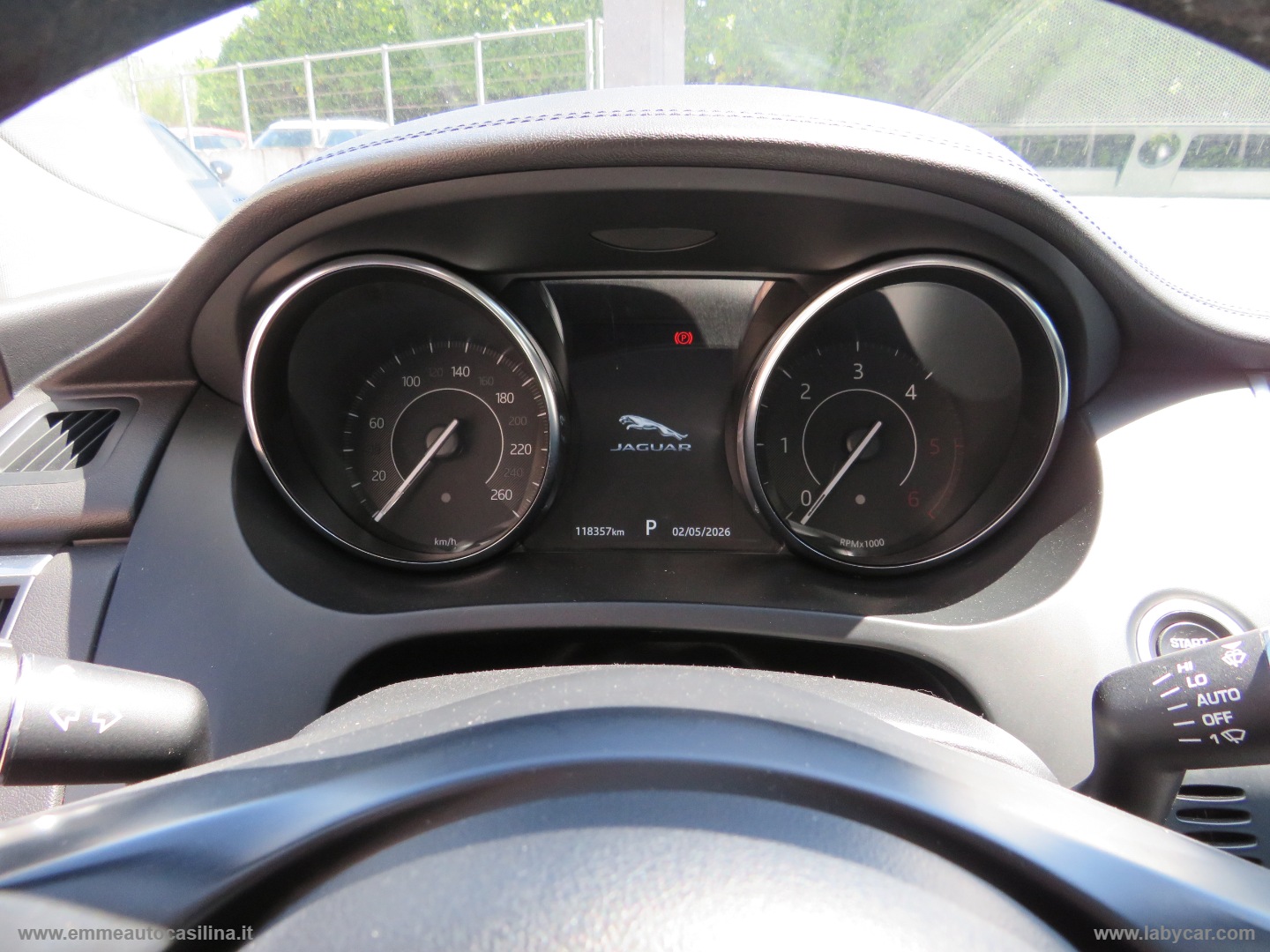 E-Pace 2.0D 150CV AWD aut. S - immagine 10