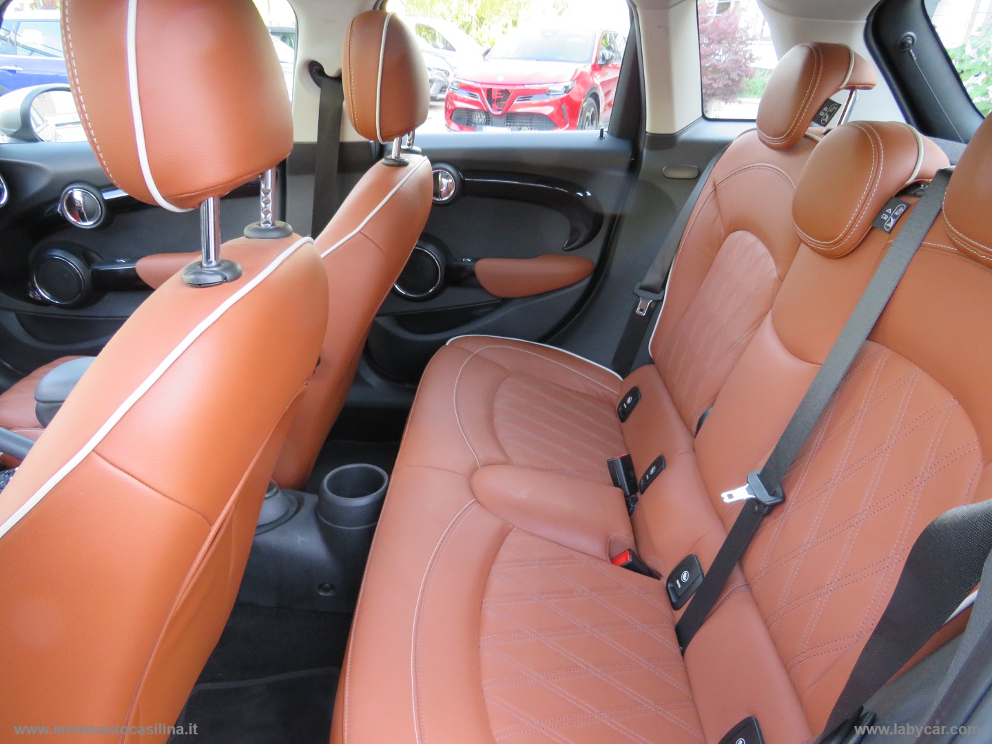 Mini Cooper 5 porte - immagine 10