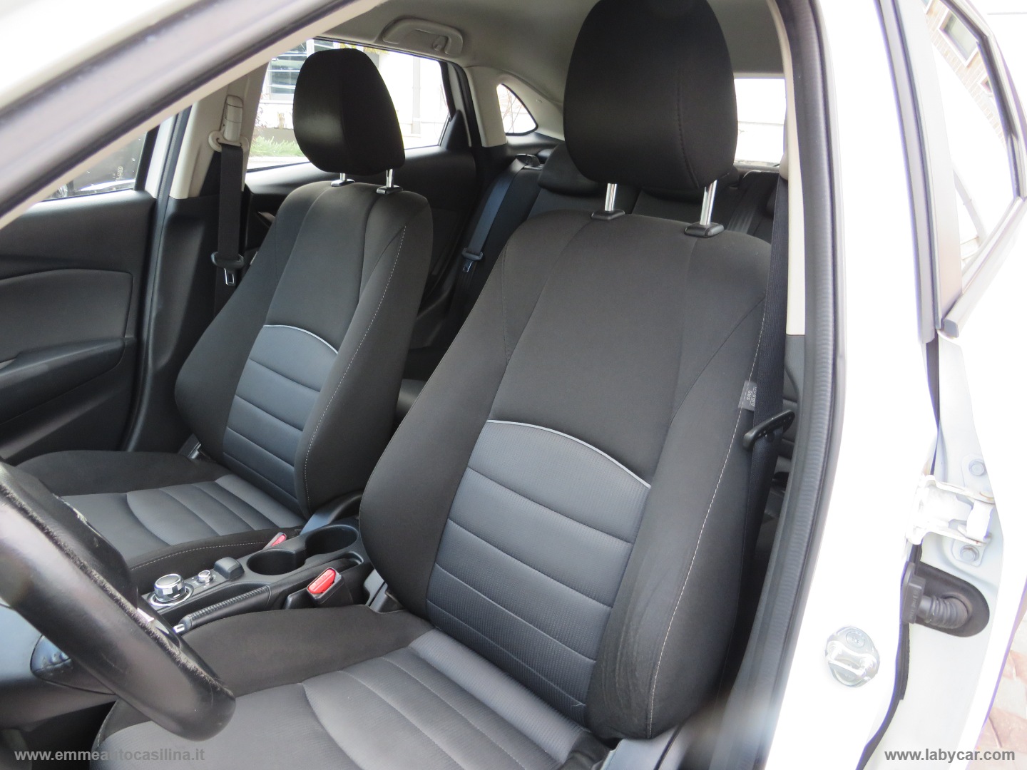 CX-3 1.5L Skyactiv-D Exceed - immagine 10