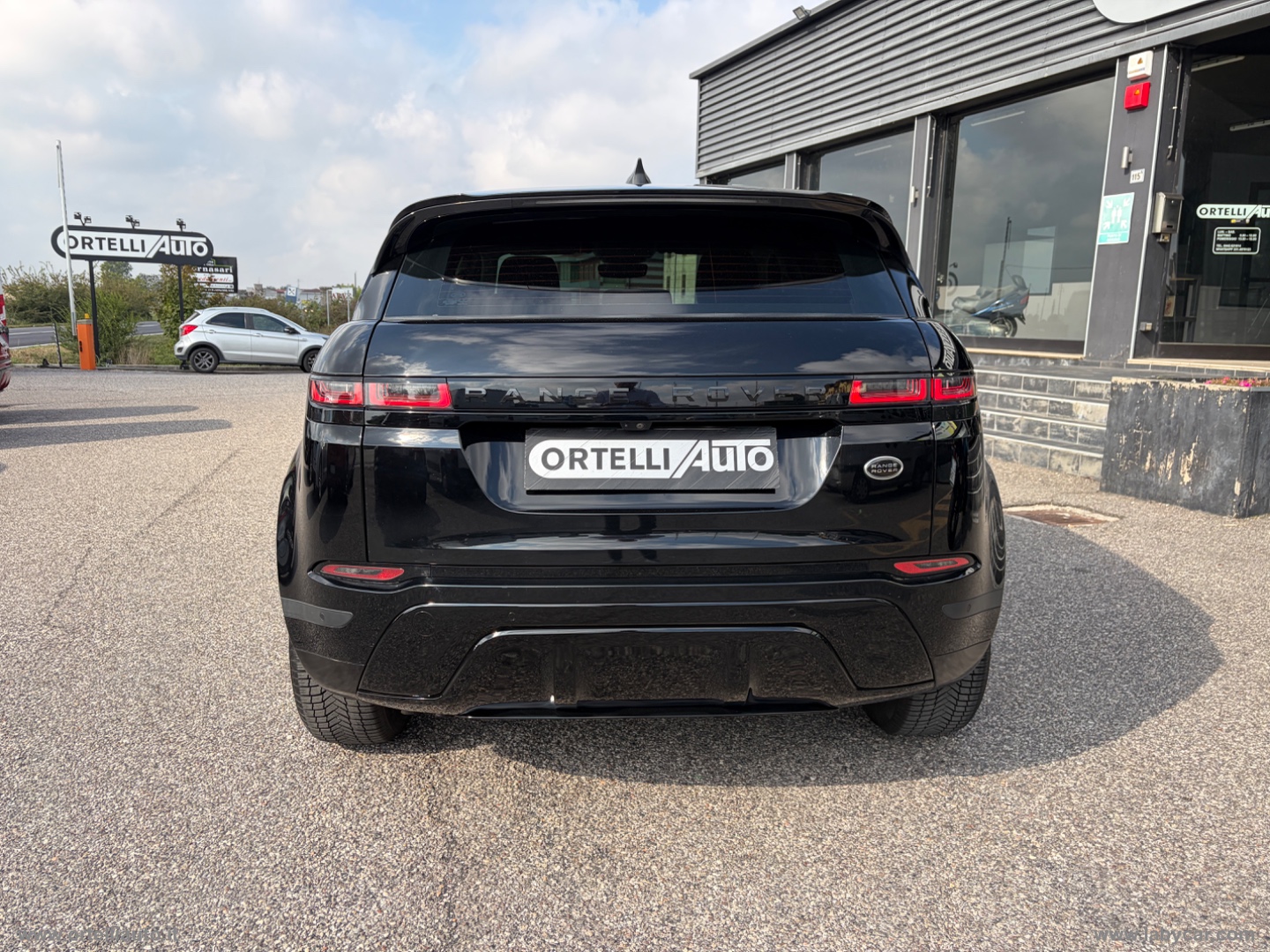 RR Evoque 2.0D 150 CV AWD Auto S - immagine 10