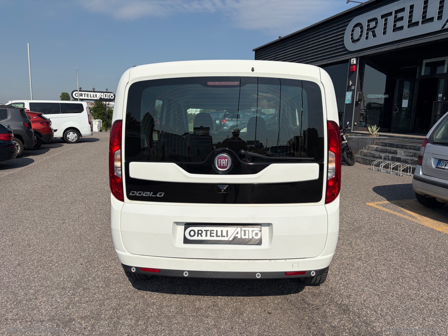 Doblò 1.6 MJT 95 CV Lounge - immagine 10