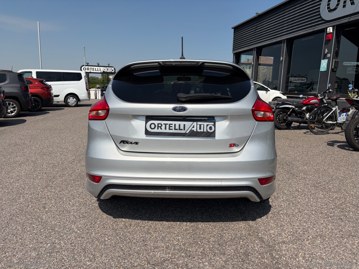 Focus 1.5 EcoBlue 120CV 5p. ST Line - immagine 10