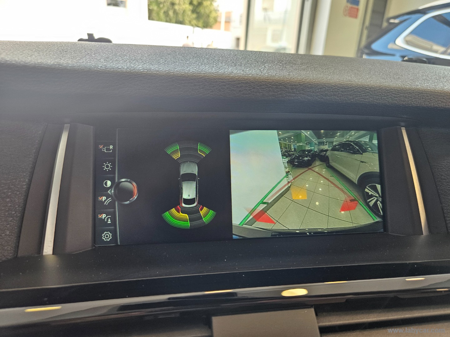 X4 xDrive20d xLine - immagine 10