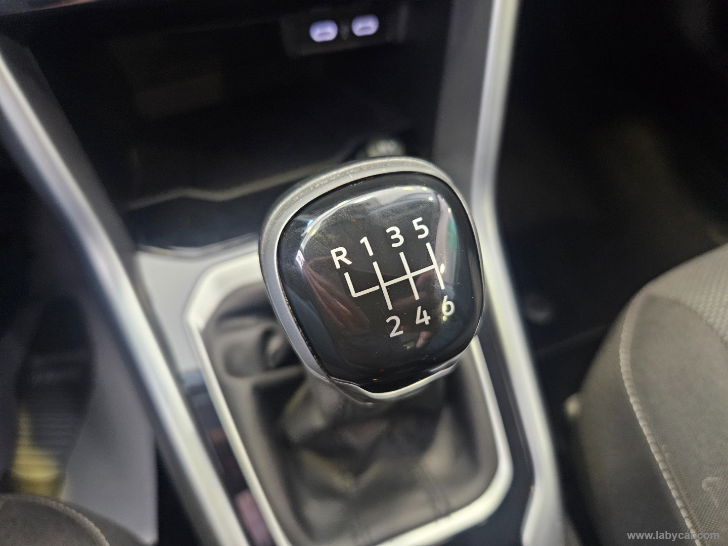 T-Roc 2.0 TDI SCR Life - immagine 10