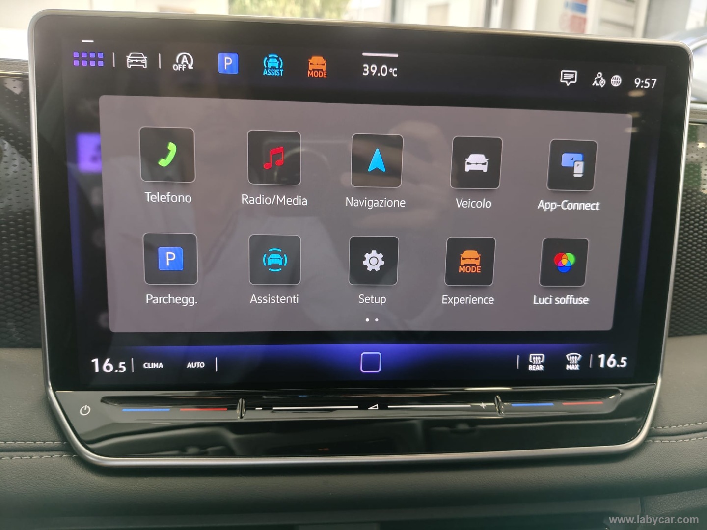 Tiguan 2.0 TDI 150 CV DSG Edition Plus - immagine 10