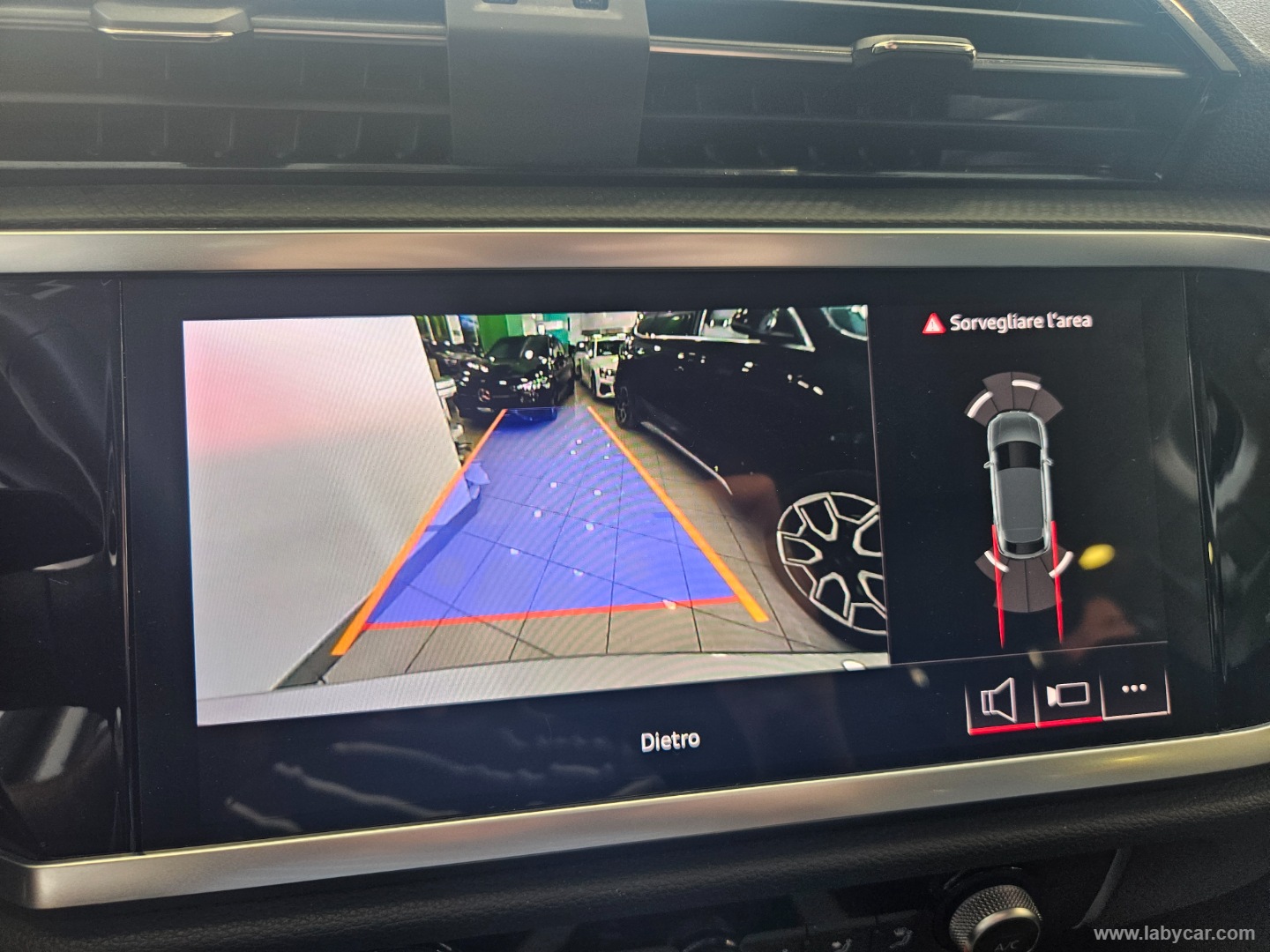 Q3 SPB 35 TDI S tronic BUSINESS - immagine 10