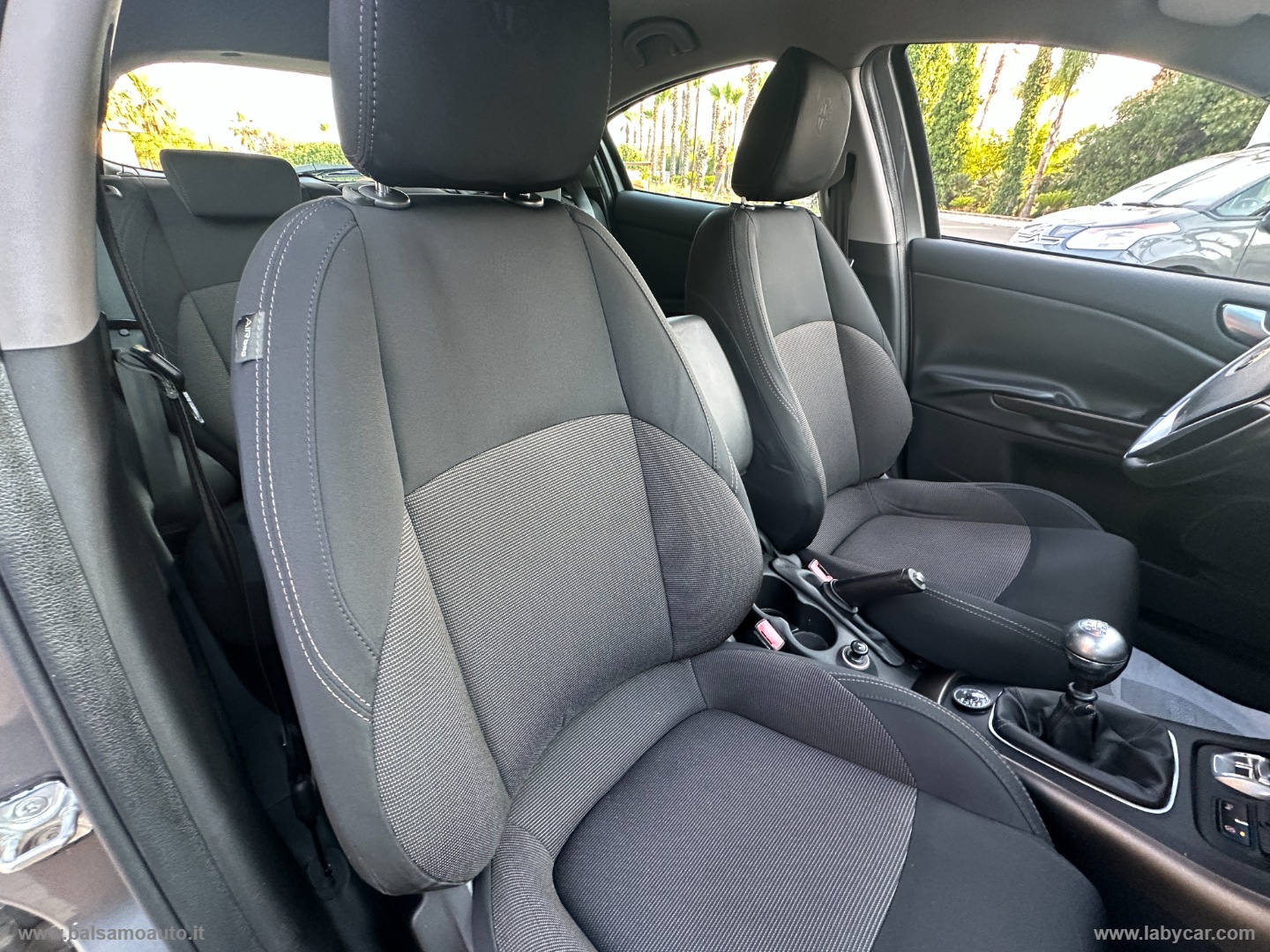 Giulietta 1.6 JTDm-2 105 CV Distinctive - immagine 10