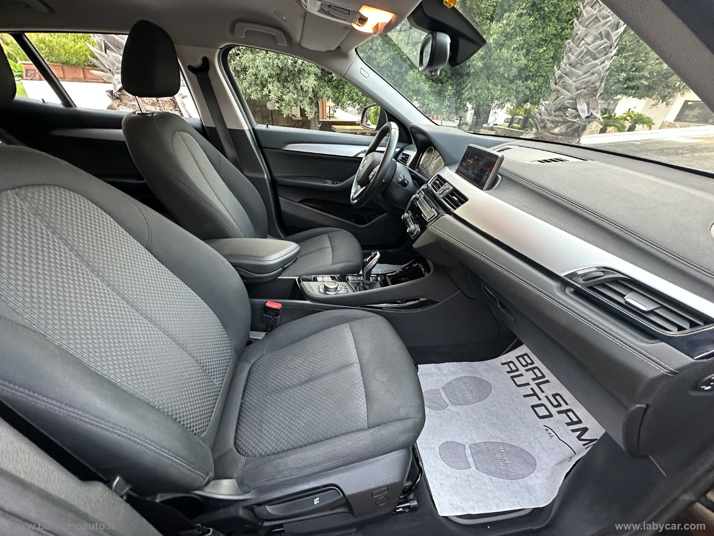 X2 xDrive18d Advantage - immagine 10