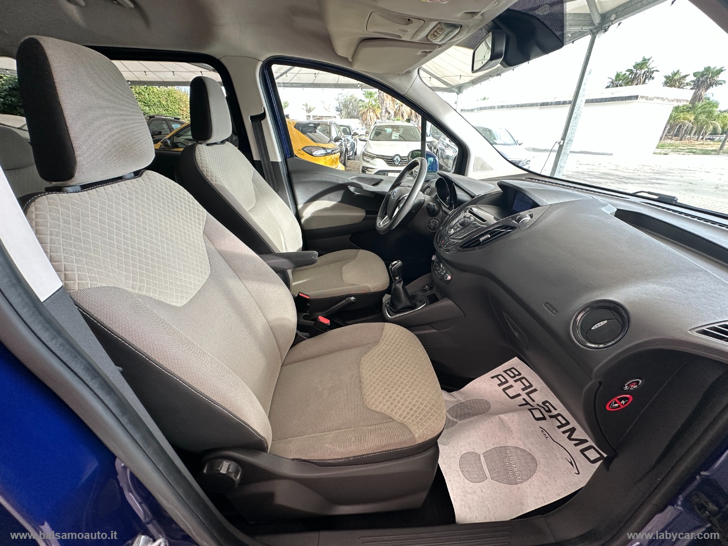 Tourneo Courier 1.5 TDCI 75 CV Titanium - immagine 10