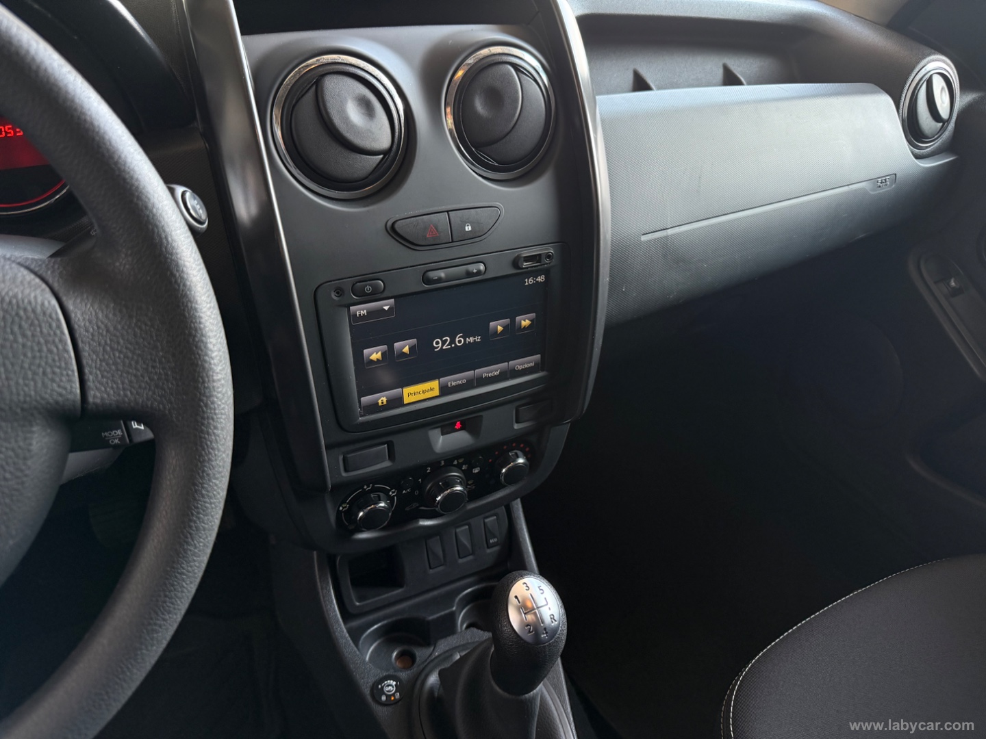 Duster 1.6 110 CV 4x2 GPL Lauréate - immagine 10