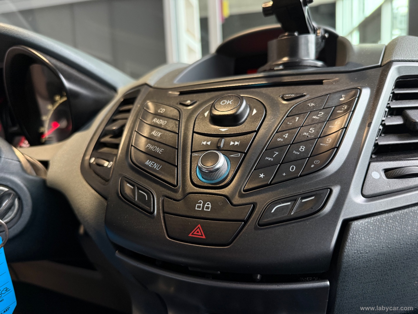 Fiesta 1.2 82 CV 3p. Titanium - immagine 10